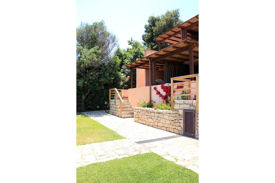 Residence Portolaconia Appartamenti Cannigione Exterior foto
